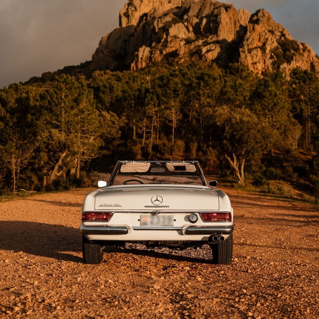 rent a Mercedes Pagode cannes arriere