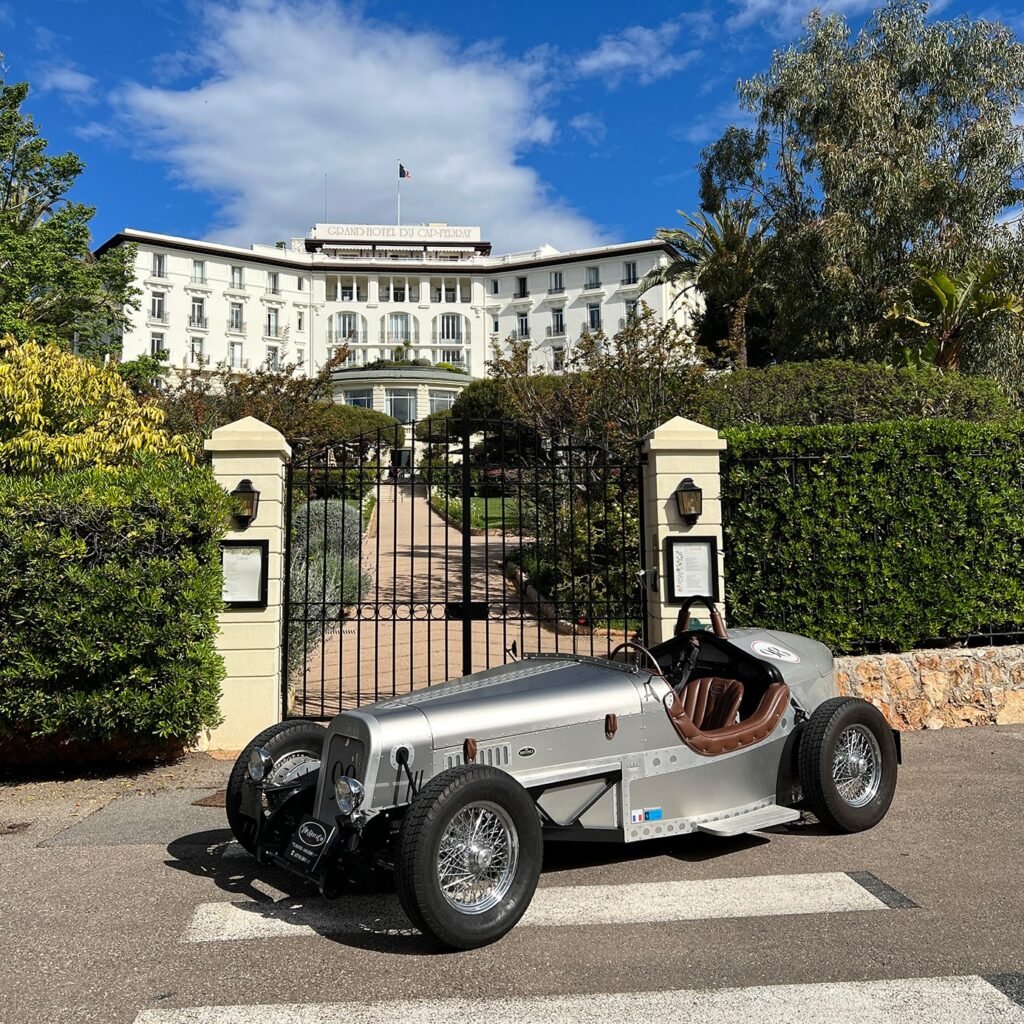 Location Devinci grise